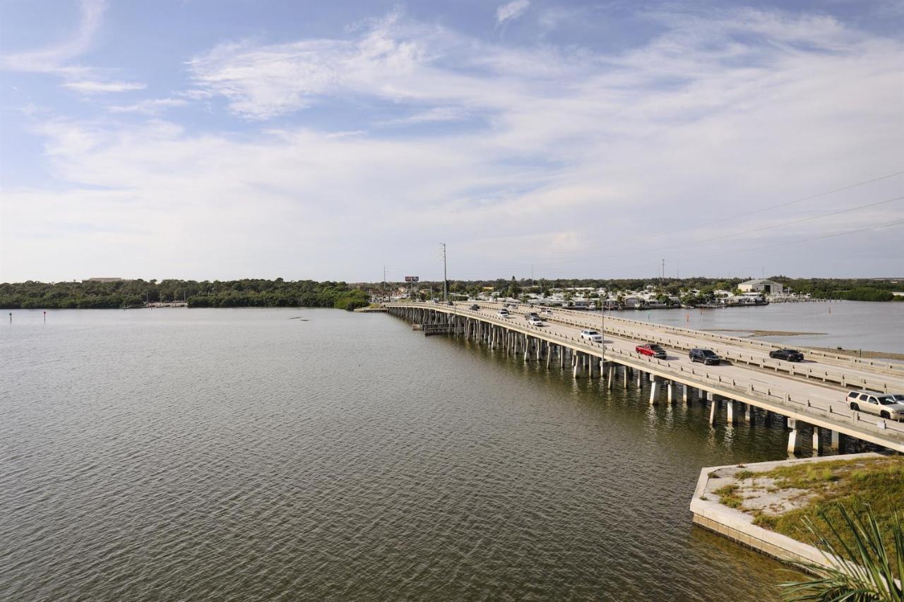 Dolphin Bay In Boca Ciega Resort - 2Br, Pool, Bay View Sankt Petersburg Exterior foto